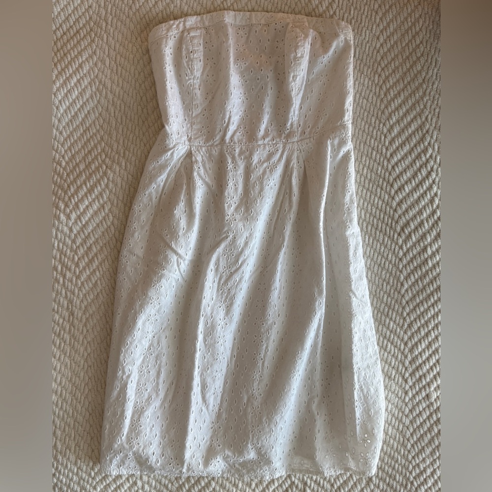 Old Navy Strapless White Eyelet Sundress